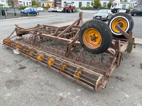 Cousins 4.5m Spring tine trailed harrow - Main image