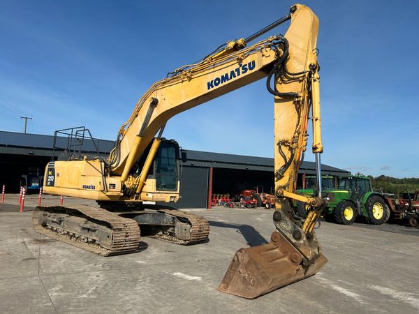 2010 Komatsu PC 210 LC-8 - Main image