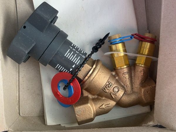commissioning valve with integrated - Main image