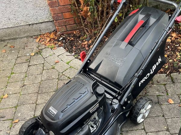 Lawnmower - Main image