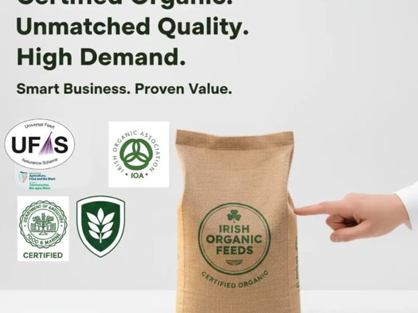 Organic animal feed - Main image