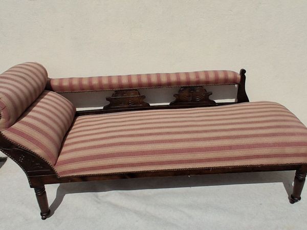 Vintage Chaise Longue - Main image