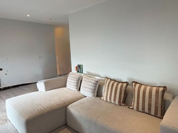 Couch for sale - Main image