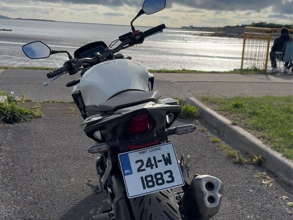 Honda CB500 Hornet - Main image