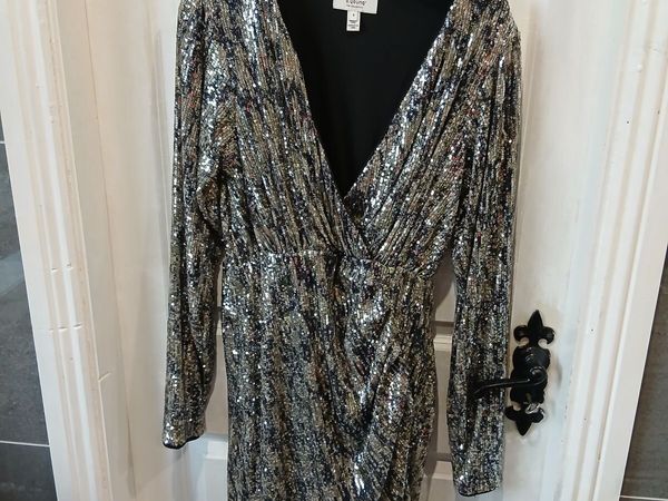 Ladies dress - Main image