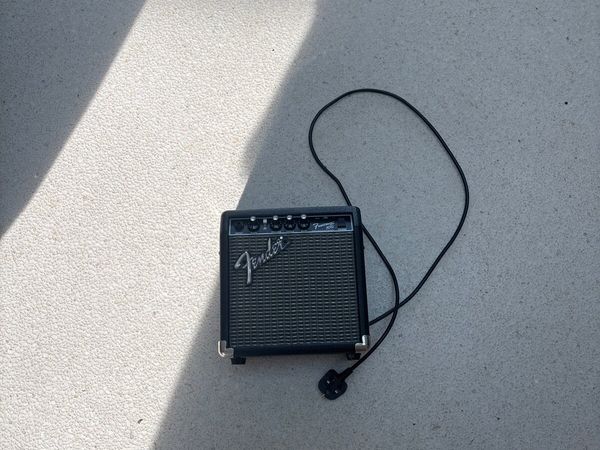 Fender frontman guitar amp - Main image