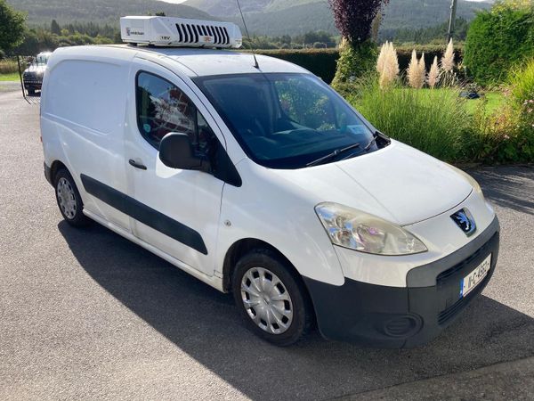Peugeot Partner Fridge Van - Main image
