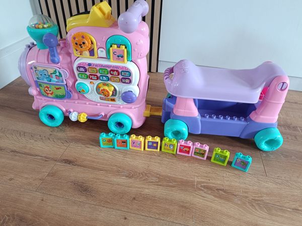 Vtech ride on train - Main image