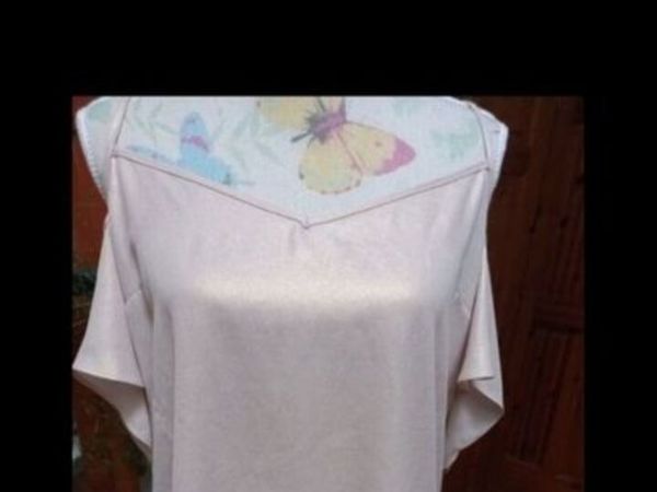 Penny's Coldshoulder sun top. New with tag's. Spar - Main image