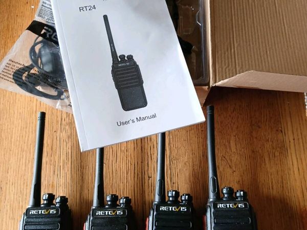 Four Walkies talkies, never used. - Main image