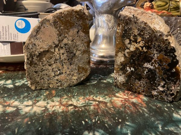 Mineral stone bookends free postage - Main image