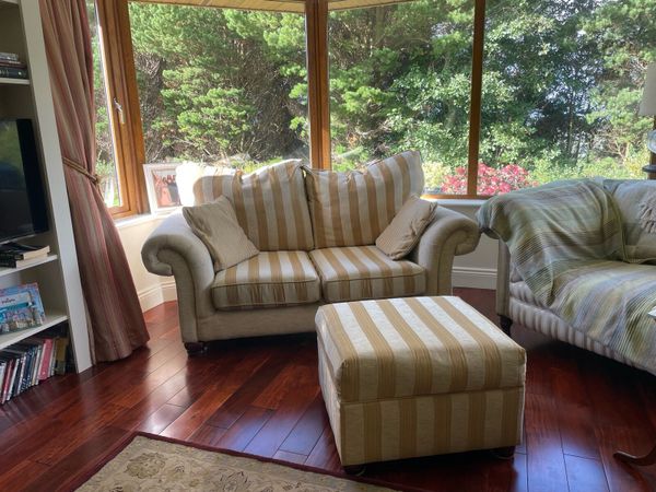 Sofa & Pouffe - Main image