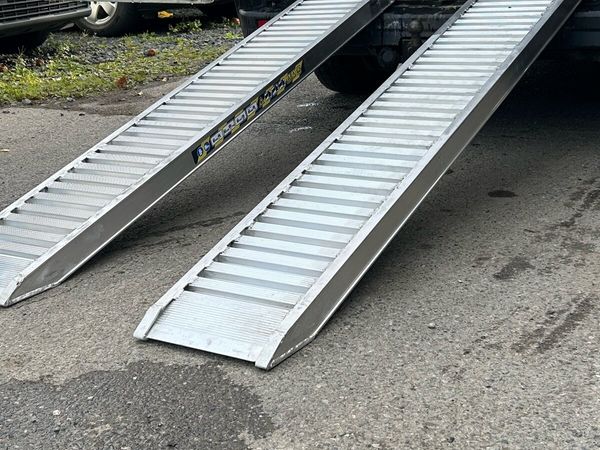 Aluminium Van Loading Ramp 2 metre lightweight - Main image