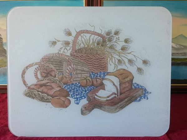 Glass Centerpiece Placemat / Bread Loaf Chop Board - Main image