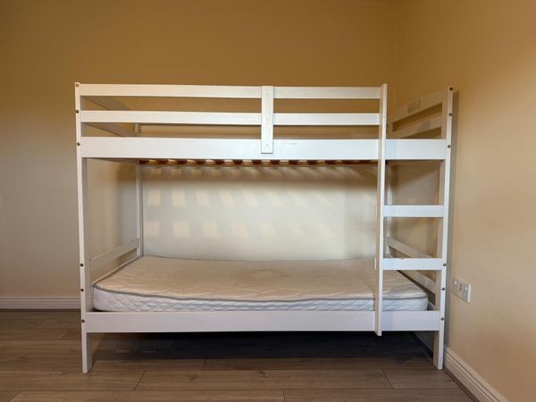 2 Beds (Bunk and Single) - Main image