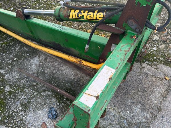 Mc hale bale splitter - Main image