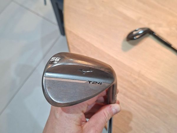 Mizuno wedges - Main image