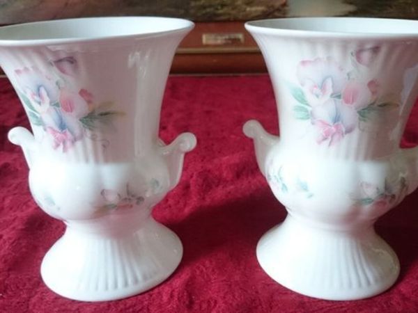 Pair Of Aynsley Little Sweetheart Bone China Vases - Main image