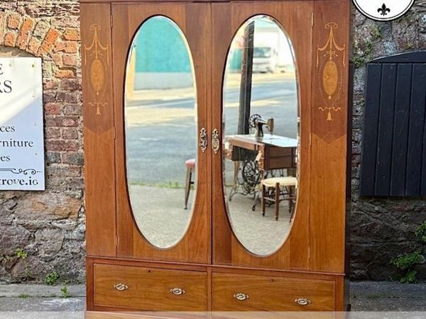 Vintage and Antique Wardrobes - Main image