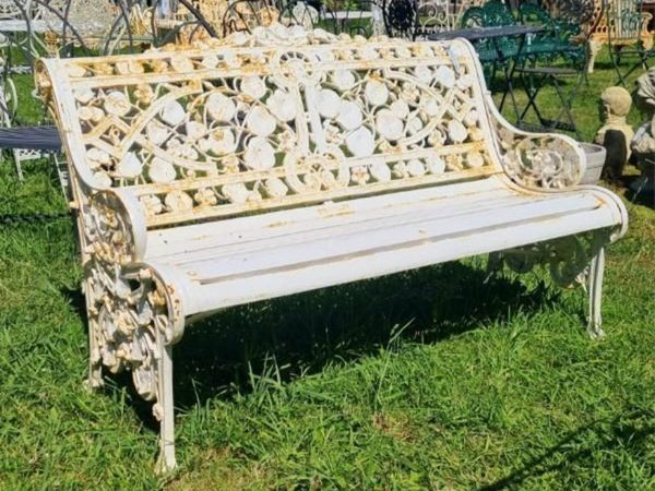 Bench Cast Iron Dealer H26 - Main image