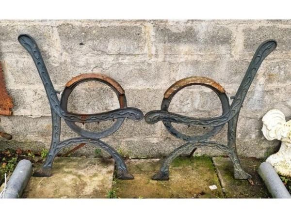 Bench Ends Cast Iron KAS1105 - Main image