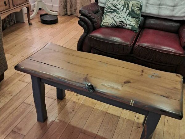 A handmade coffee table just made - Main image
