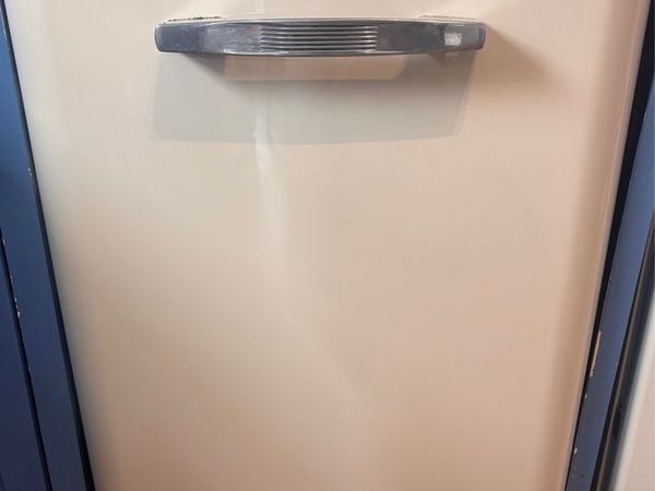 SMEG DFFABCR 50s Style Retro Cream Dishwasher - Main image