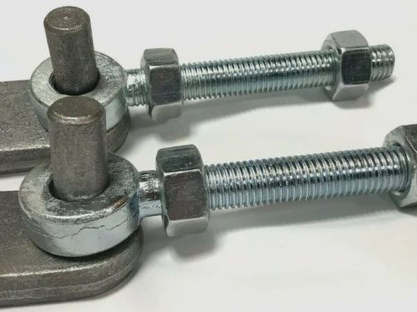 Gate hangers, lugs - Main image