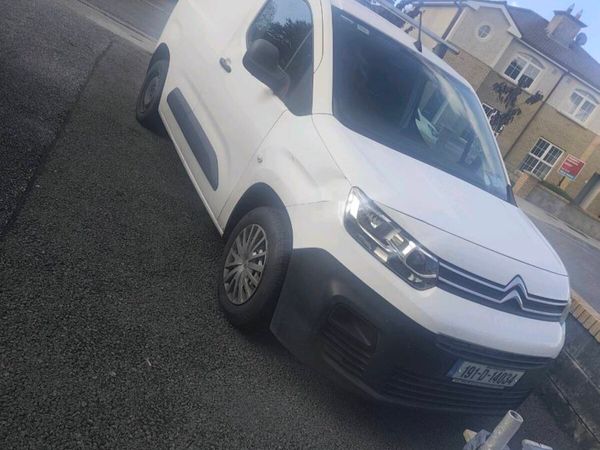 Citeron berlingo - Main image