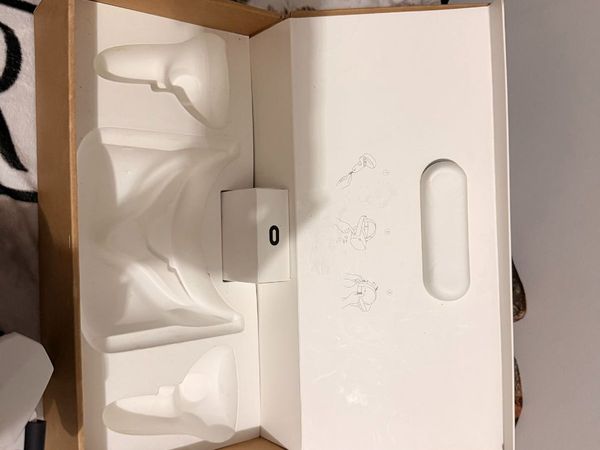 Meta Quest 2 128GB VR Headset Oculus + Twist Strap for sale in Dublin ...
