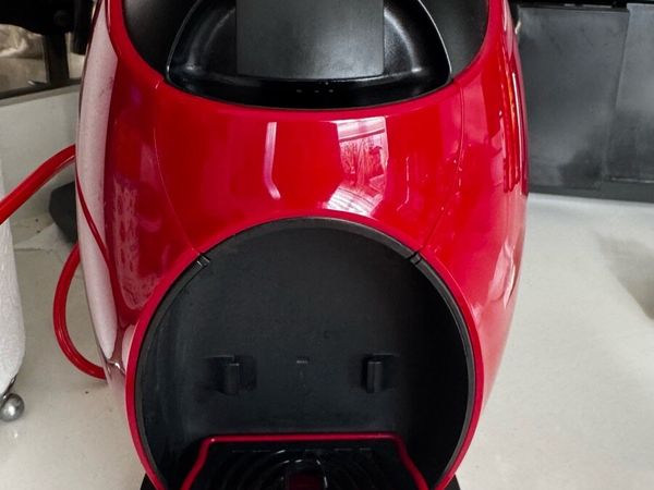 De’Longhi Nescafé Dolce Gusto coffee machine - Main image