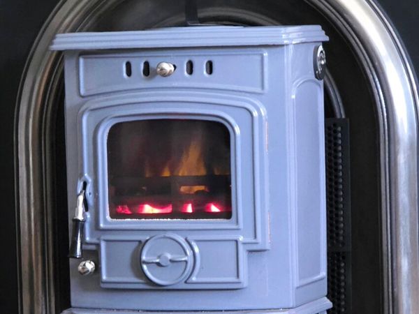Nevada 6kW Enamel Multifuel Cast Iron Stove – Grey - Main image