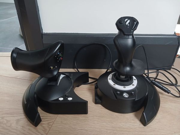 Thrustmaster T.Flight Hotas One Joystick and Throt - Main image