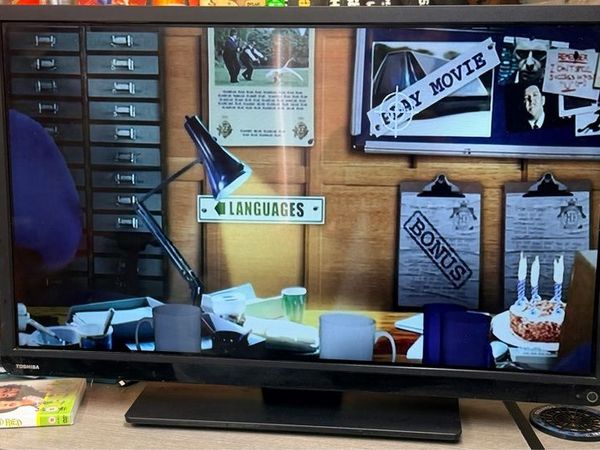 household goods for sale - Main image