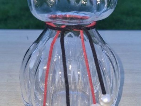 Vase designed by Maria Petterson  SEA Glasbruk - Main image