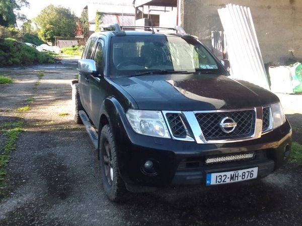 Nissan navara - Main image
