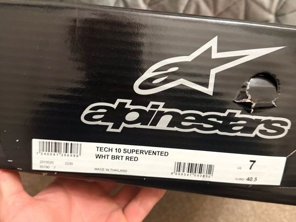 Brand New Alpinestar Tech 10 Supervented Buts 40,5 - Main image