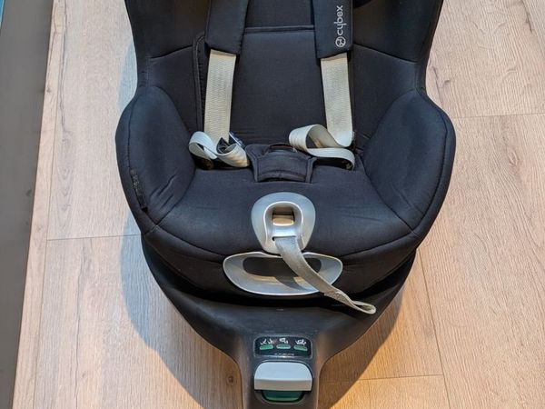 Cybex Sirona Z iSize Rotating Carseat+Base Z (0-4) - Main image