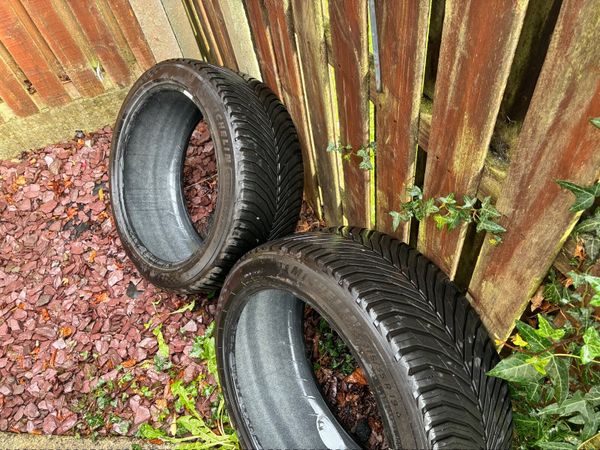 275/35R19 Michelin Crossclimate Sport 3 tyres - Main image