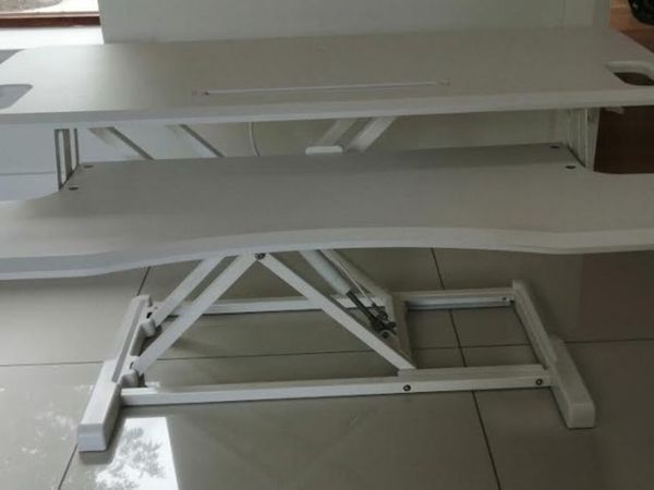 Desk Riser  Yo-Yo adjustable sit-stand desk riser - Main image