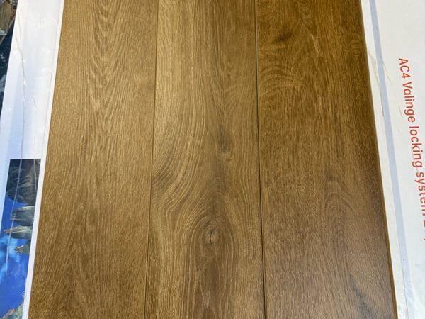 Brand new 8mm flooring - Main image
