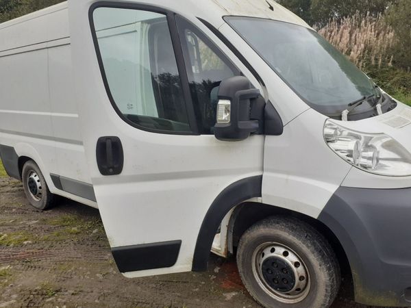 PEUGEOT BOXER VAN 2014 - Main image