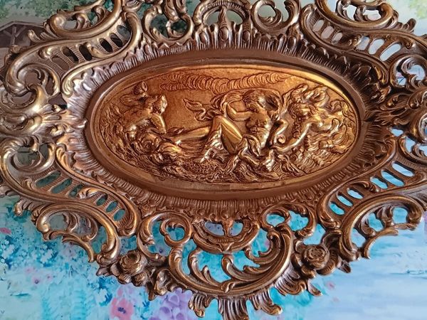 Antique wall hanging plaque - Main image