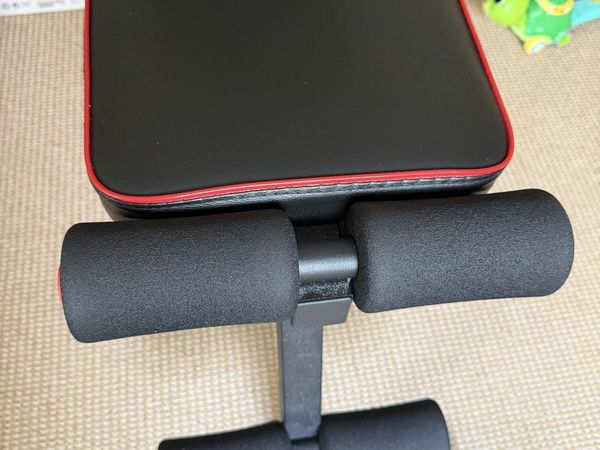 Weight lifting gym bench - Main image