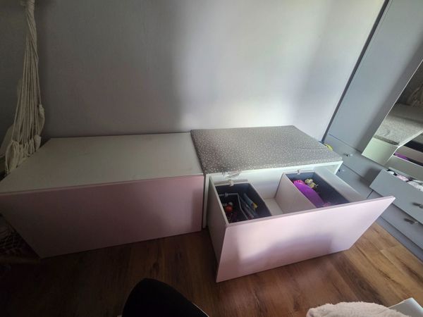 Kids storage benches x 2 - Main image