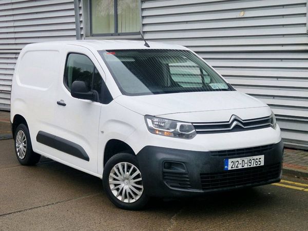 2021 CITROËN BERLINGO LOW MILEAGE - Main image