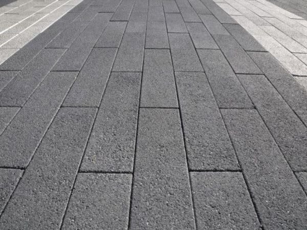 Tobormore Manhattan Paving Slabs - Main image