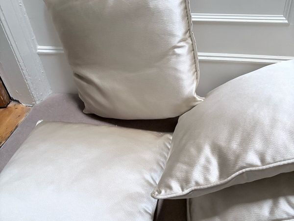 Cushions - Main image