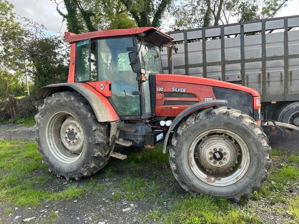 Tractor - Main image