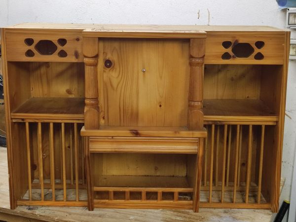 Pine plate and clock kitchen unit - Main image